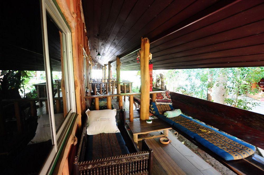 Sukhothai Guest House Екстериор снимка