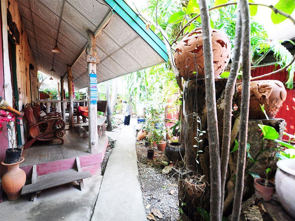 Sukhothai Guest House Екстериор снимка