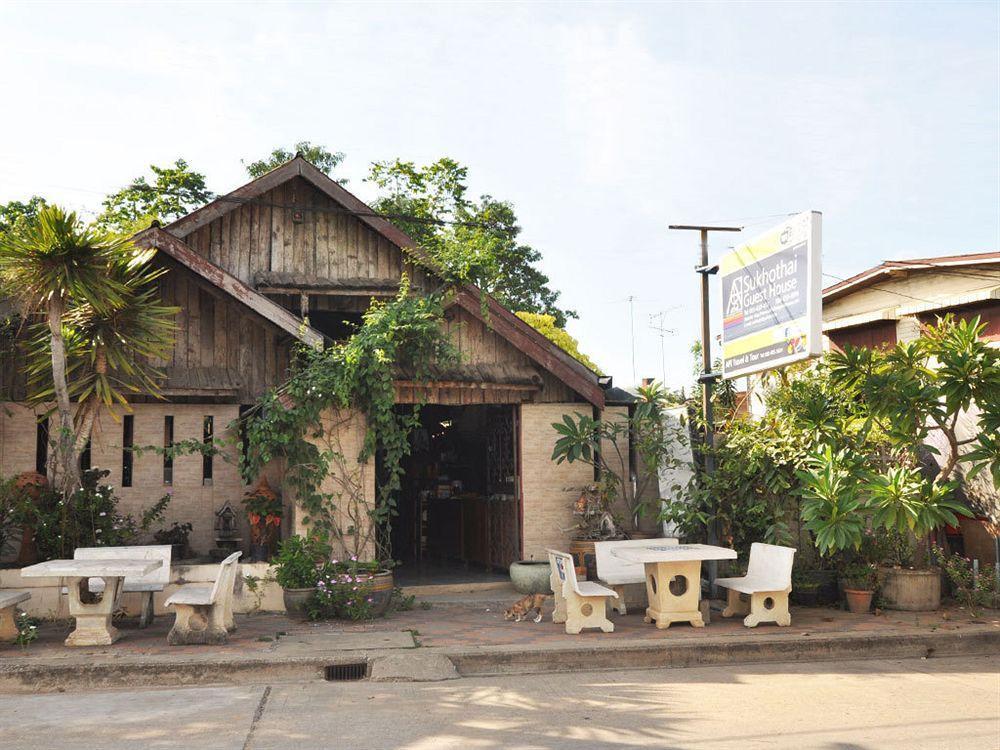 Sukhothai Guest House Екстериор снимка