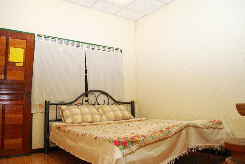 Sukhothai Guest House Екстериор снимка