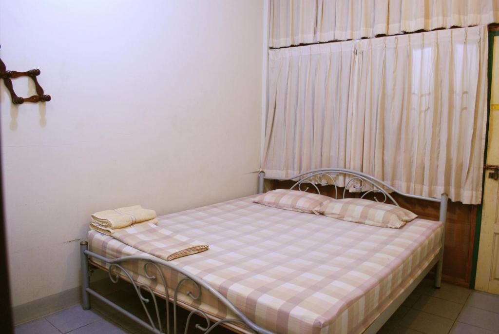 Sukhothai Guest House Стая снимка